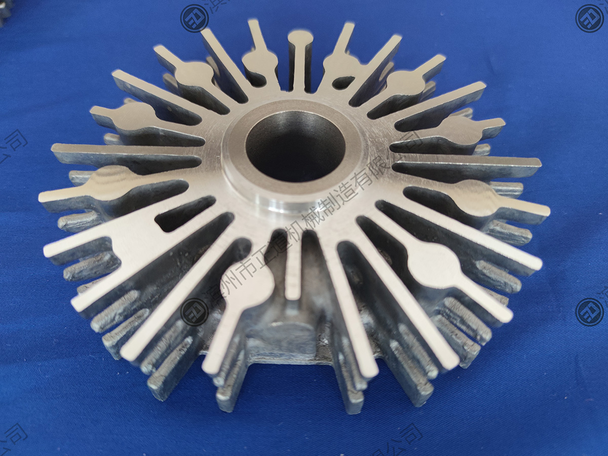 Adc14 rotor engine cylinder head