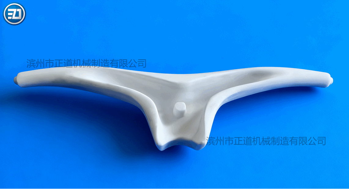 Irregular-shaped salt core